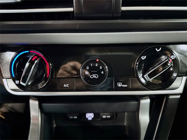 Used 2023 Kia Seltos LX image 22