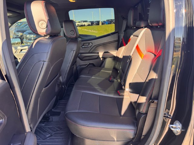 Used 2023 Chevrolet Colorado Z71 w/ Z71 Convenience Package 2 AWD/4WD image 40