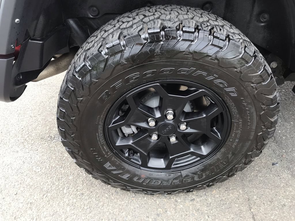 Used 2023 Jeep Wrangler Unlimited Rubicon 4xe AWD/4WD image 28