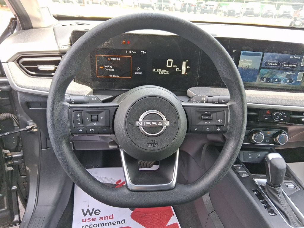 Used 2025 Nissan Kicks SV w/ Charging Package FWD image 15