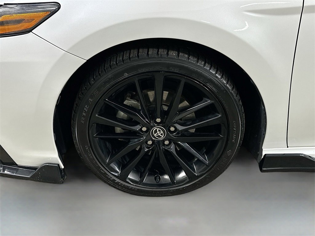 Used 2021 Toyota Camry XSE w/ Navigation Package image 8