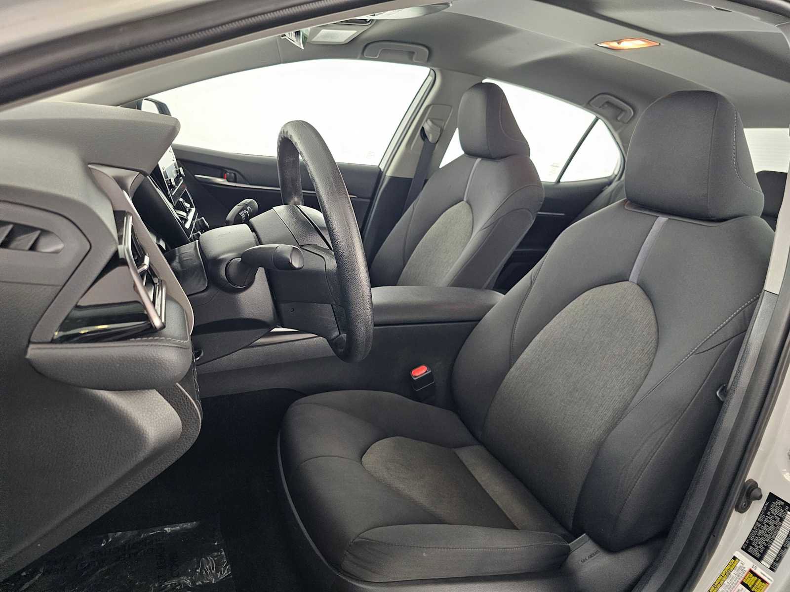 Used 2024 Toyota Camry LE image 21