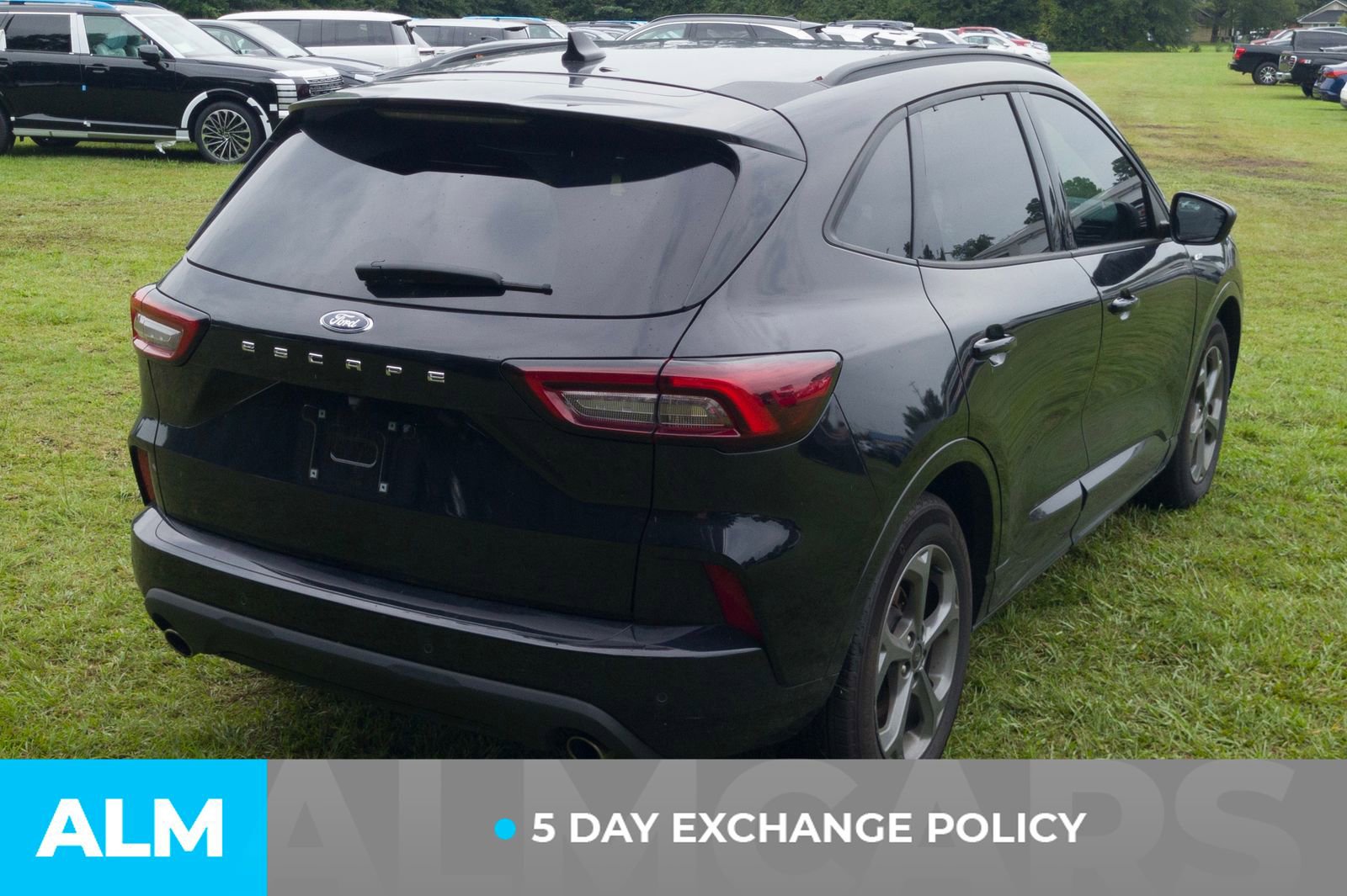 Used 2024 Ford Escape ST-Line w/ Tech Pack #1 image 4