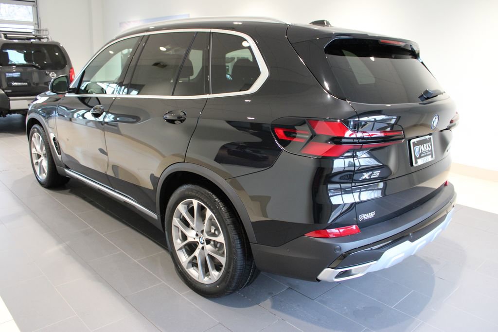 New 2026 BMW X5 xDrive50e w/ Climate Comfort Package AWD/4WD image 31