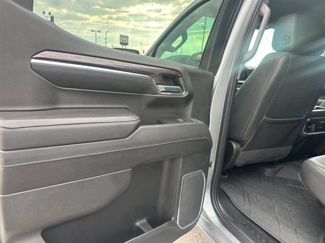 Used 2023 Chevrolet Silverado 1500 LTZ w/ Technology Package AWD/4WD image 27