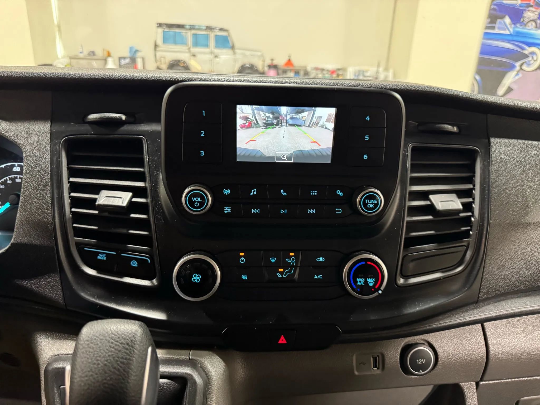 Used 2020 Ford Transit 250 Low Roof w/ Load Area Protection Package image 45