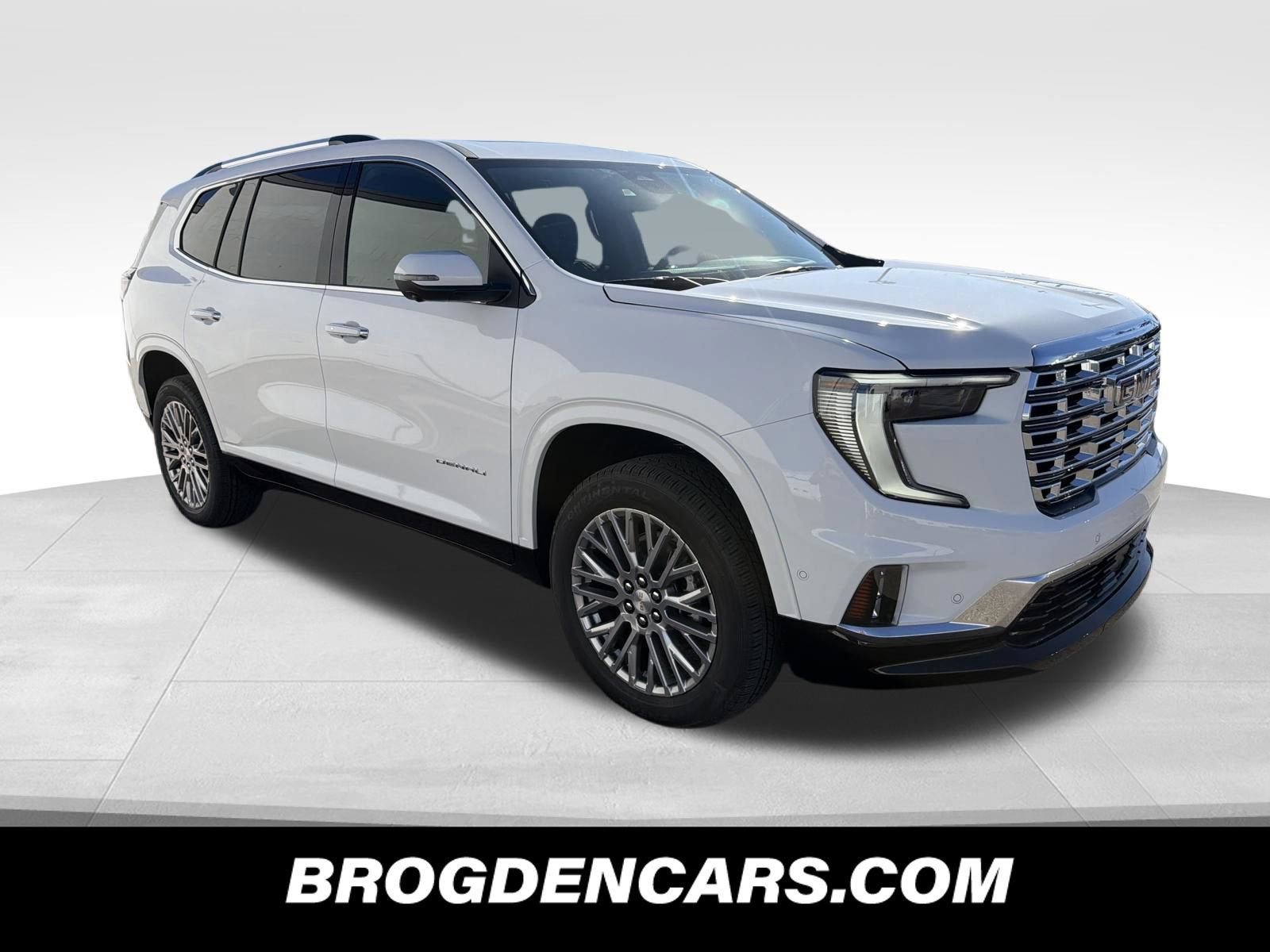 New 2026 GMC Acadia Denali w/ Super Cruise Package AWD/4WD image 1