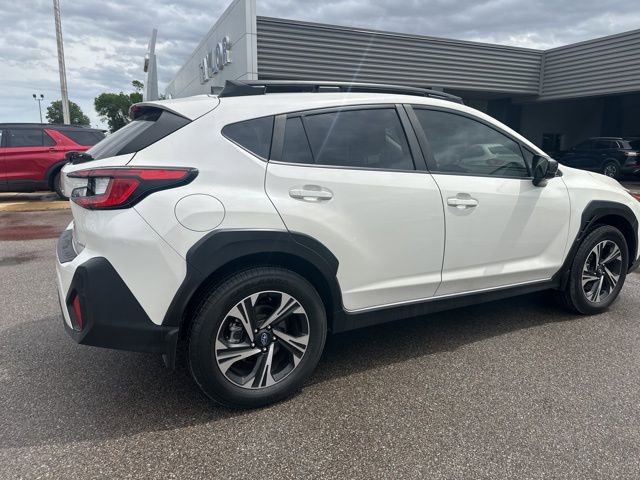 Used 2024 Subaru Crosstrek 2.0i Premium AWD/4WD image 9