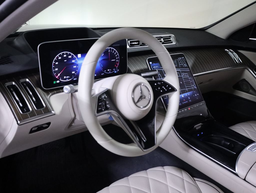 Certified 2023 Mercedes-Benz S 580e 4MATIC Sedan image 30
