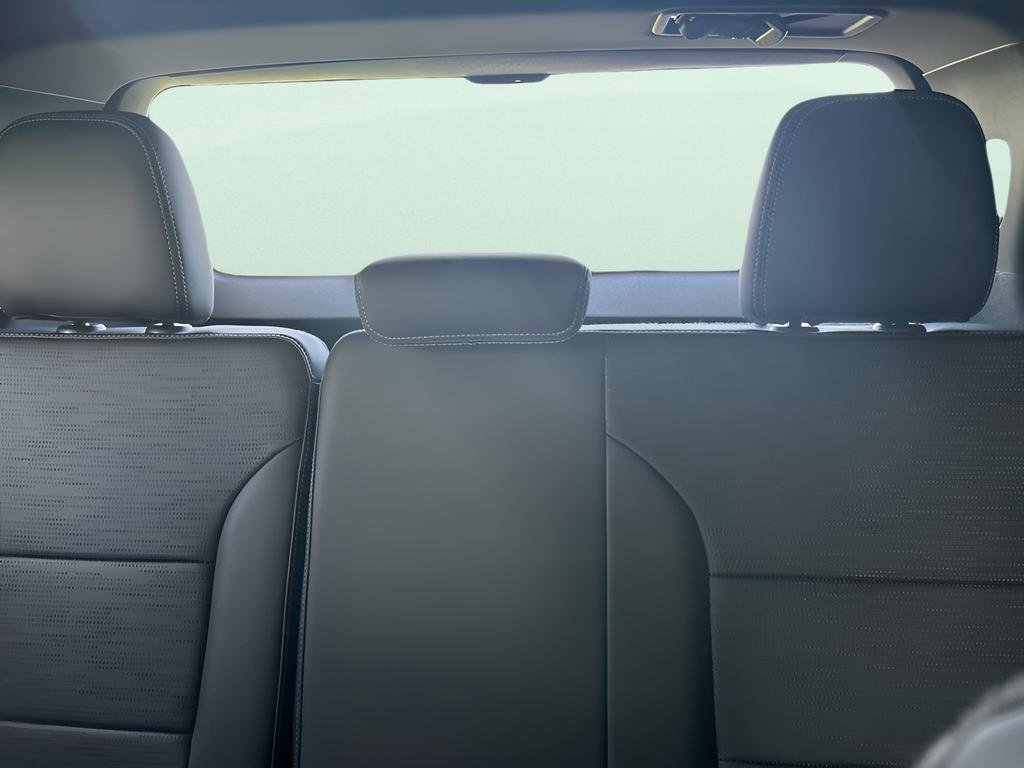 New 2026 Buick Enclave Sport Touring w/ Super Cruise Package image 9