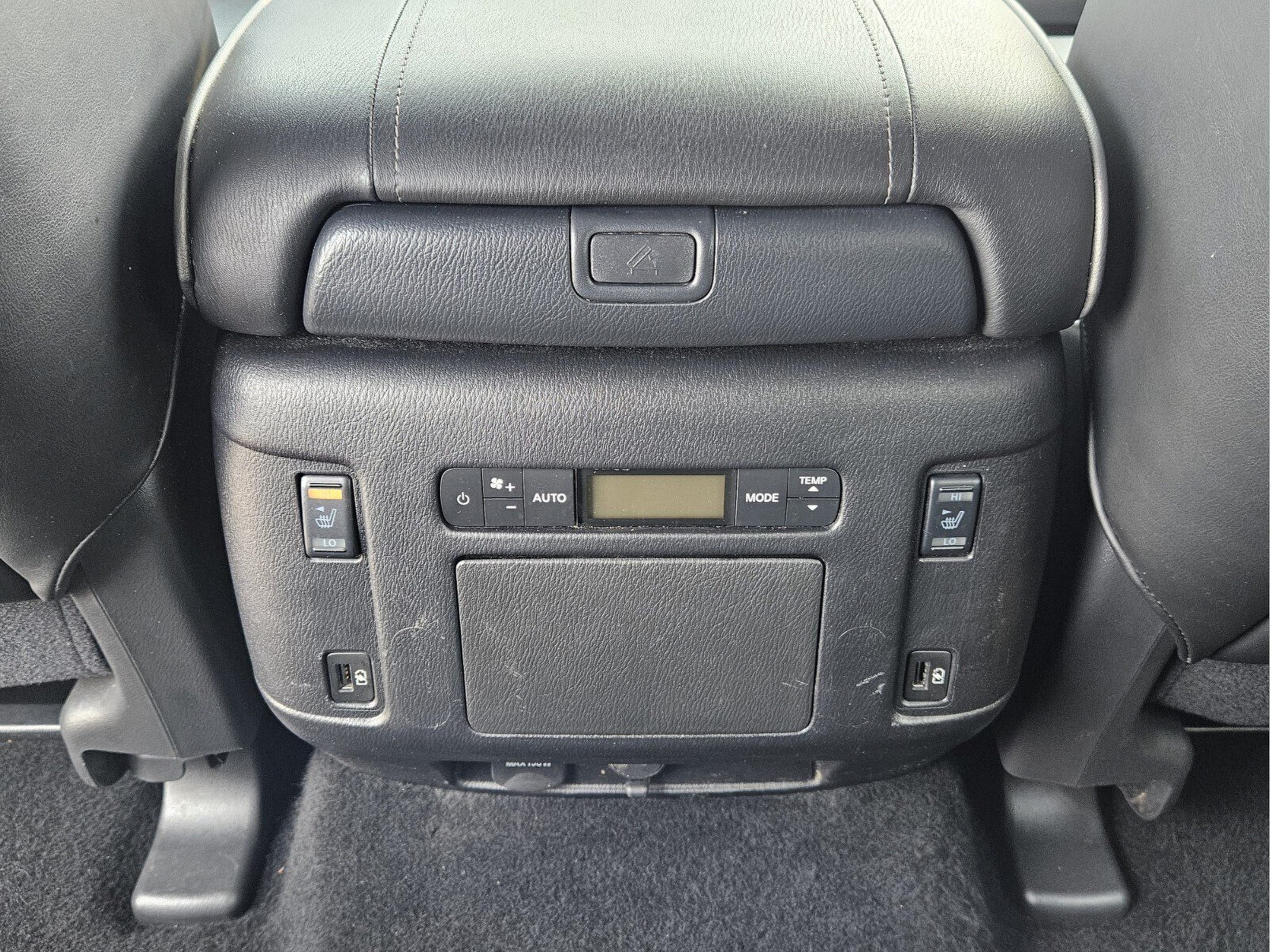 Used 2024 INFINITI QX80 Sensory AWD/4WD image 11