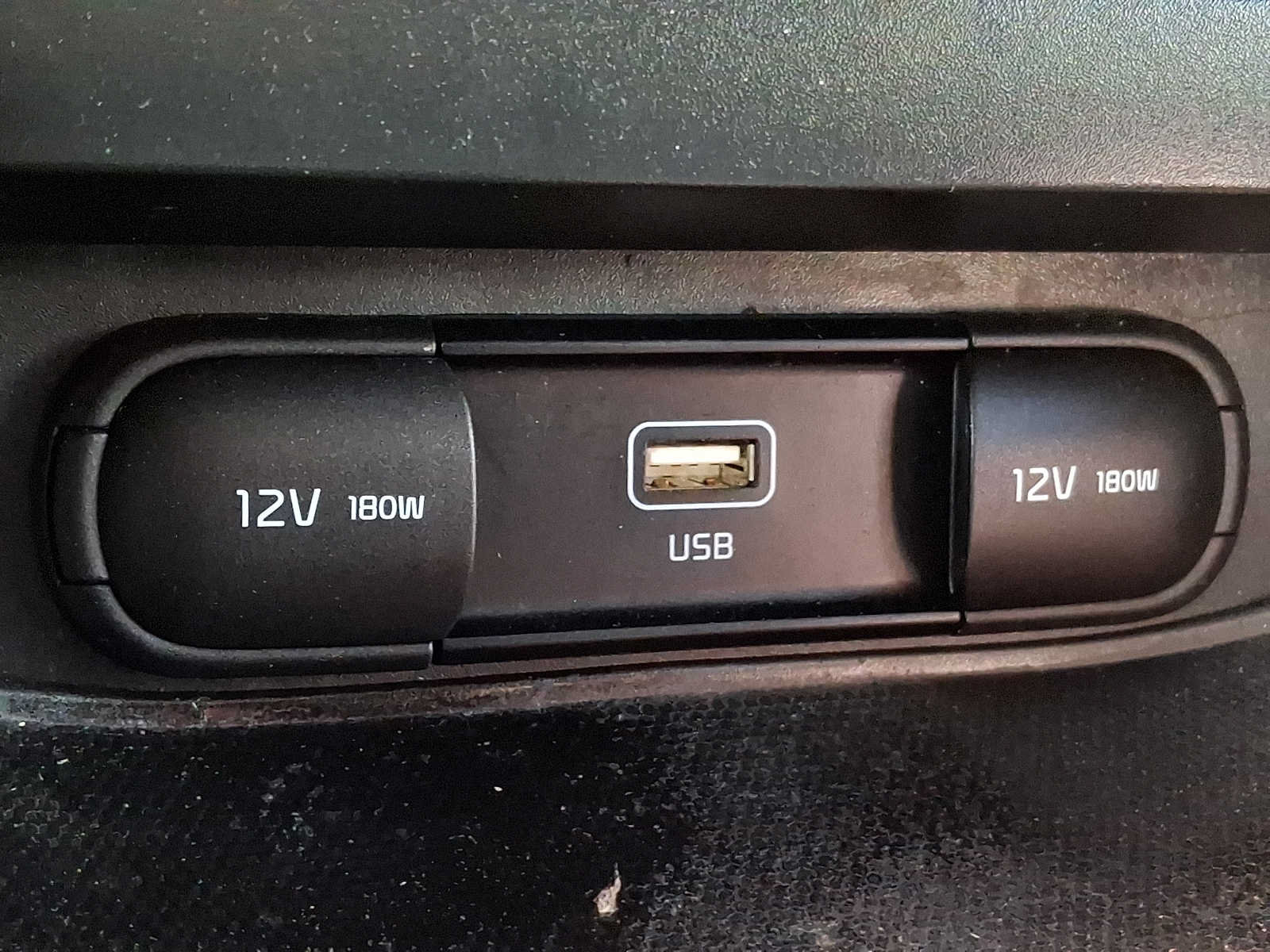 Used 2023 Kia Soul LX FWD image 23