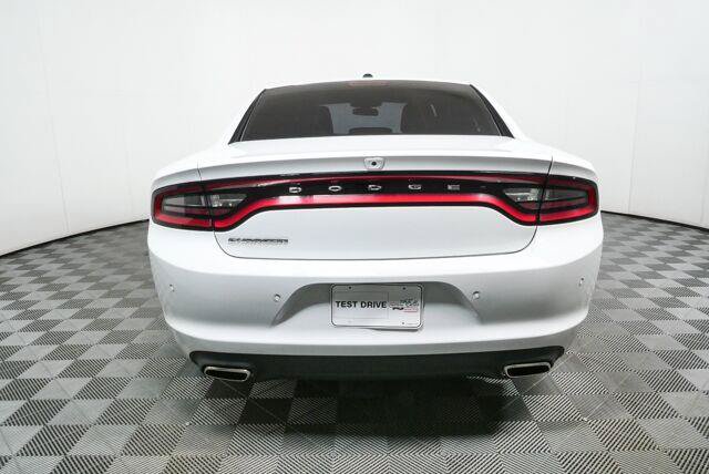 Used 2021 Dodge Charger SXT w/ Leather Interior Group RWD image 26