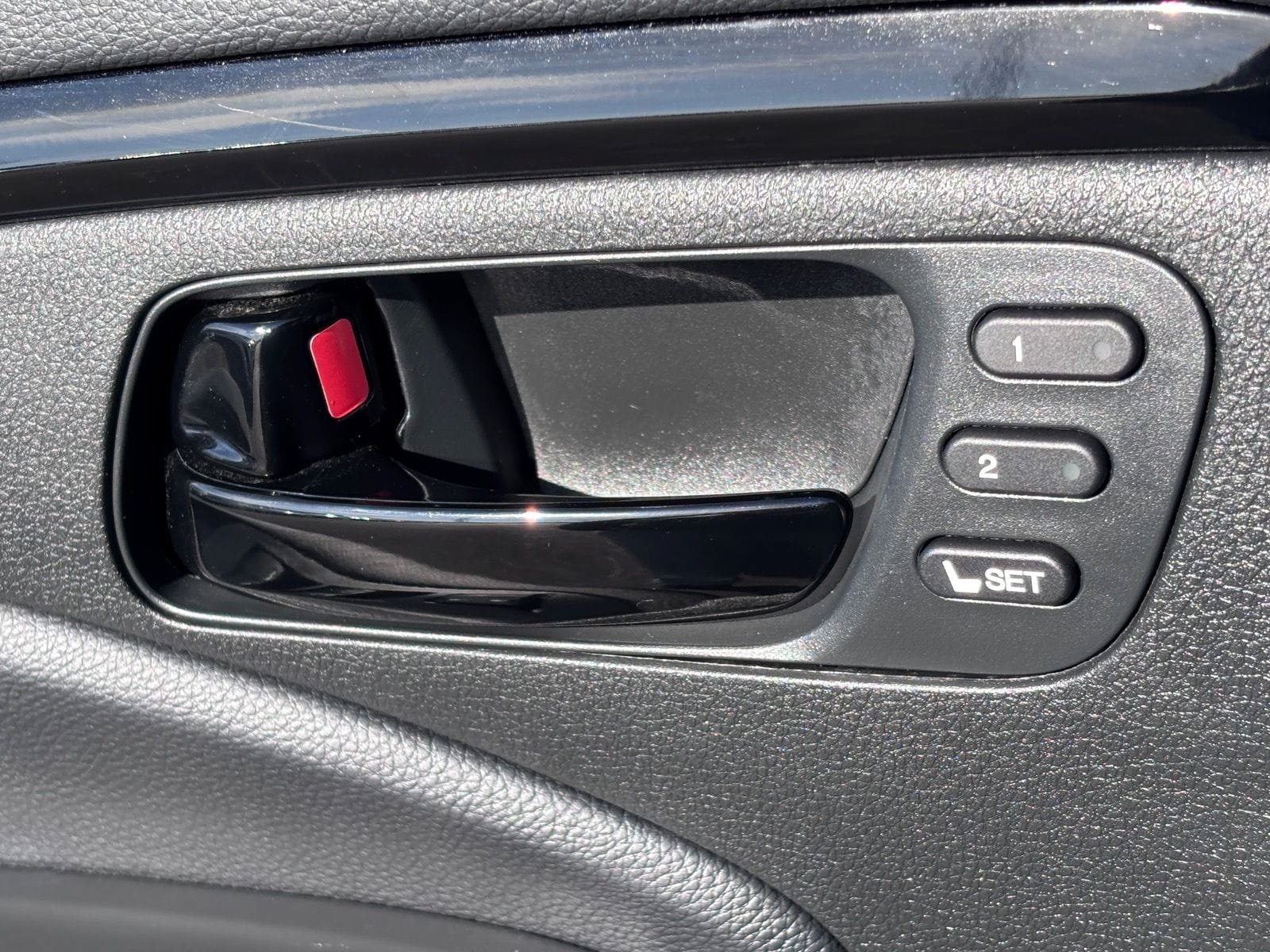 Certified 2024 Honda Passport Black Edition image 17