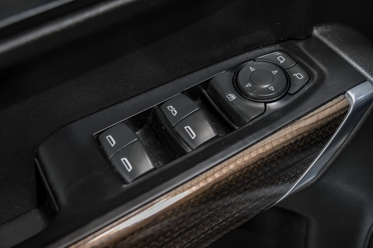 Used 2019 Chevrolet Silverado 1500 RST AWD/4WD image 41
