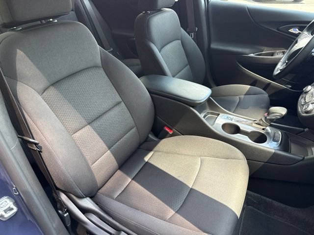 Used 2025 Chevrolet Malibu RS FWD image 27