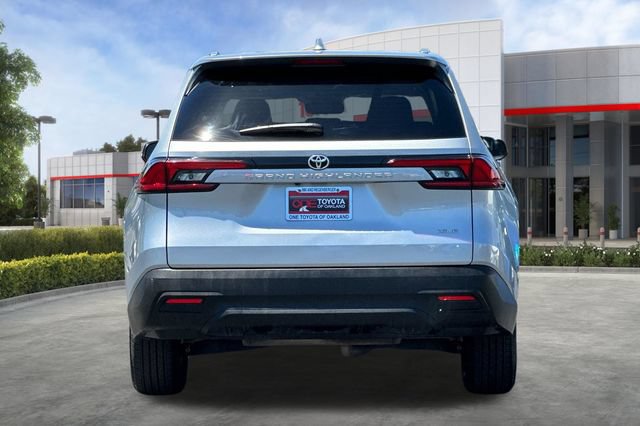 Certified 2025 Toyota Grand Highlander FWD image 6