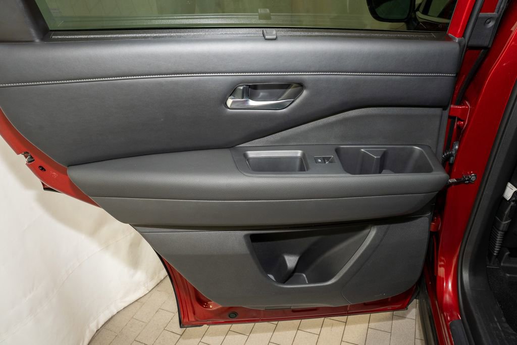 Certified 2023 Nissan Pathfinder SL w/ SL Premium Package image 12