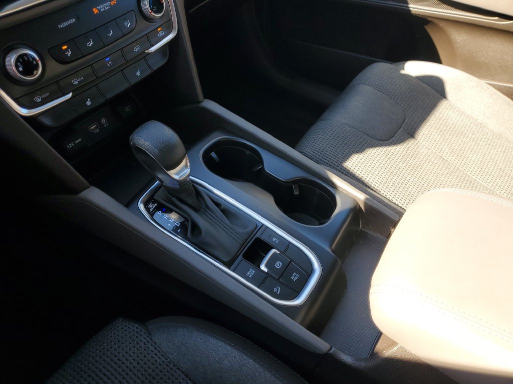 Used 2020 Hyundai Santa Fe SEL AWD/4WD image 28