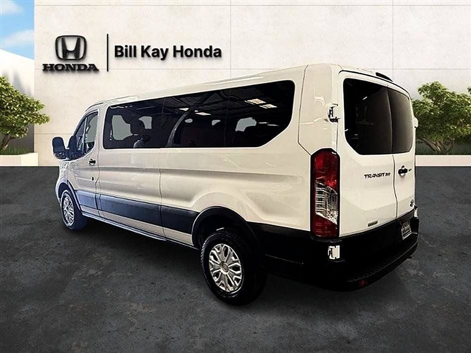 Used 2025 Ford Transit 350 XLT RWD image 3