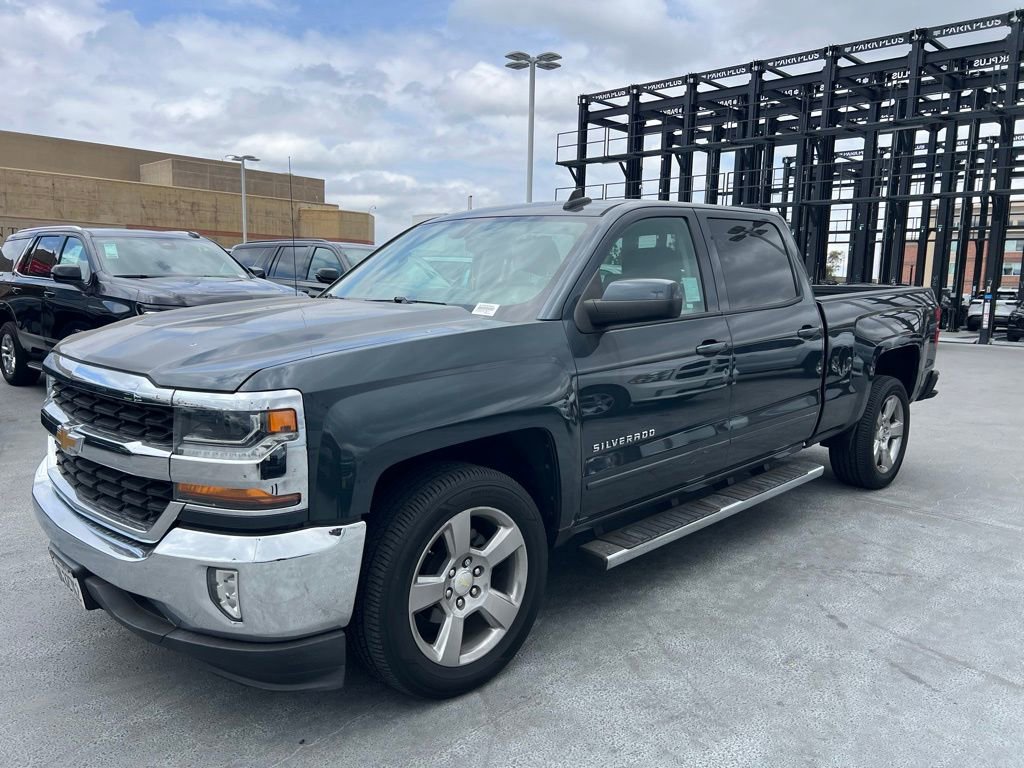 Used 2018 Chevrolet Silverado 1500 LT w/ All Star Edition RWD image 1