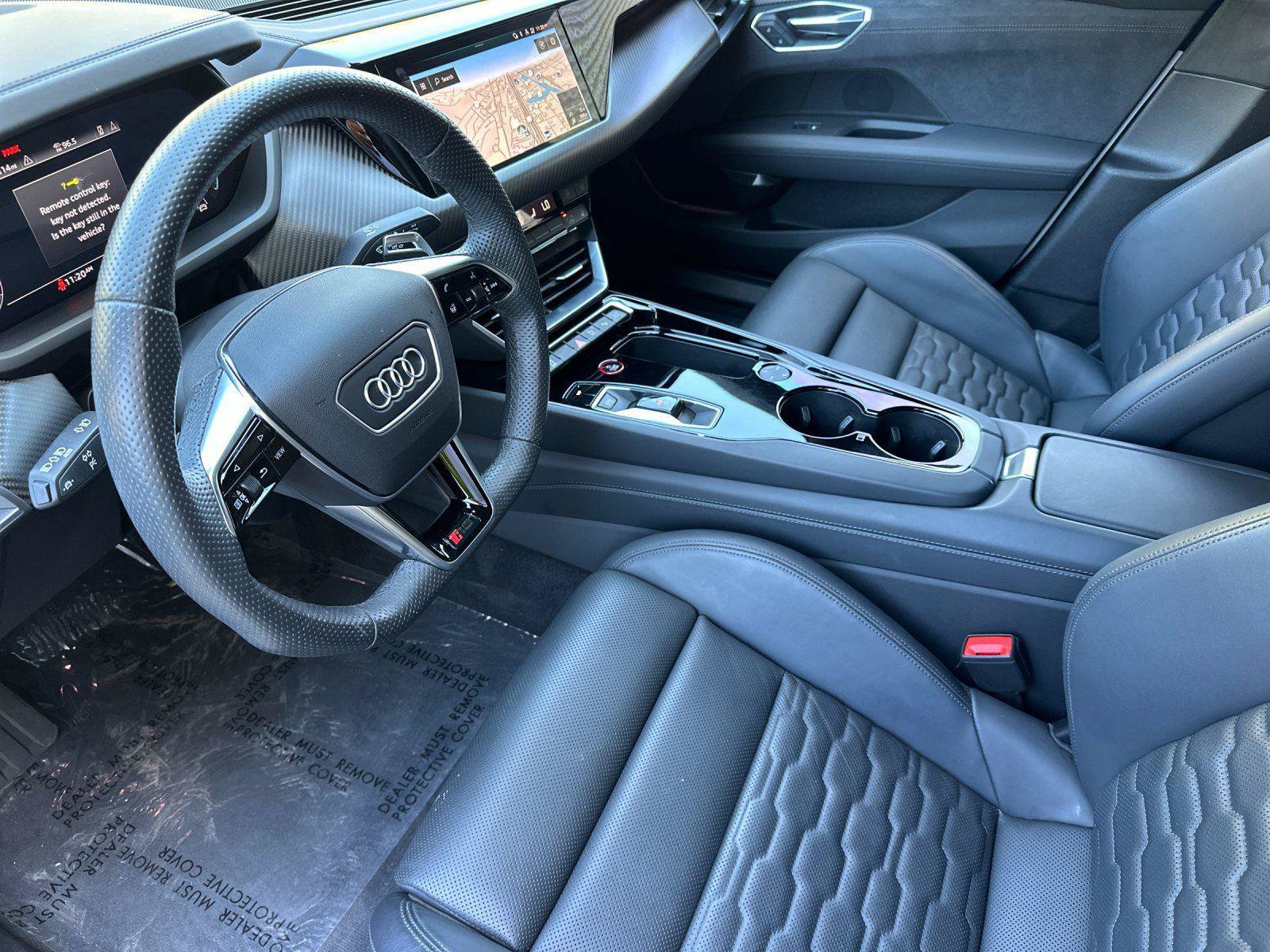 Used 2023 Audi RS e-tron GT w/ Carbon Performance Package AWD/4WD image 10