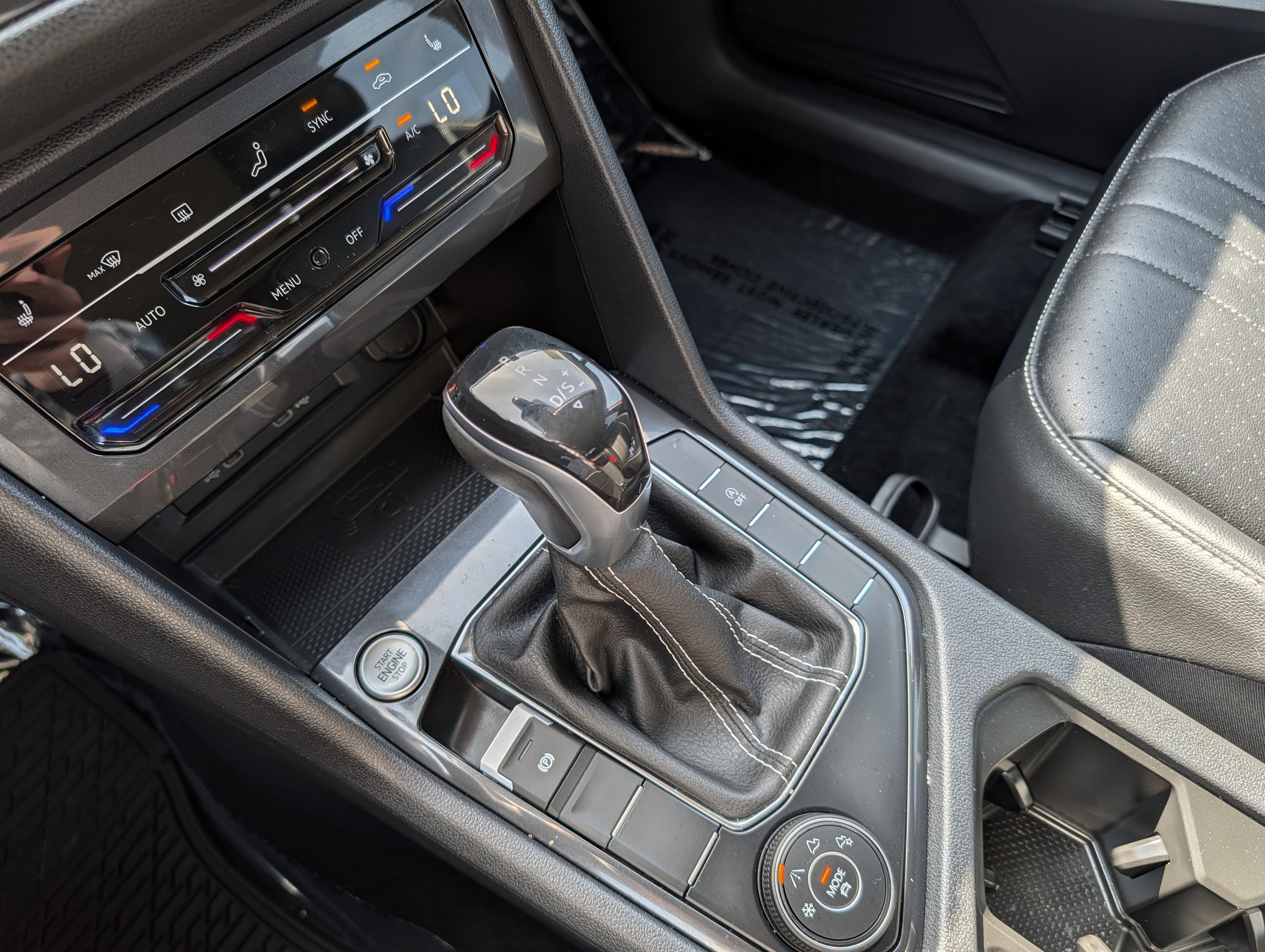 Certified 2022 Volkswagen Tiguan SE AWD/4WD image 25