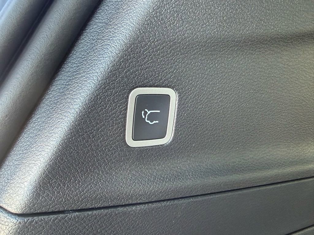 New 2026 Chrysler Pacifica Select image 33