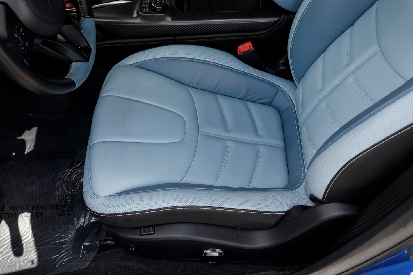 Used 2024 Nissan GT-R AWD/4WD image 45