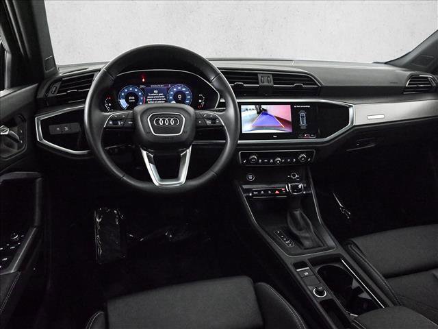 Certified 2025 Audi Q3 2.0T Premium w/ Convenience Package image 19