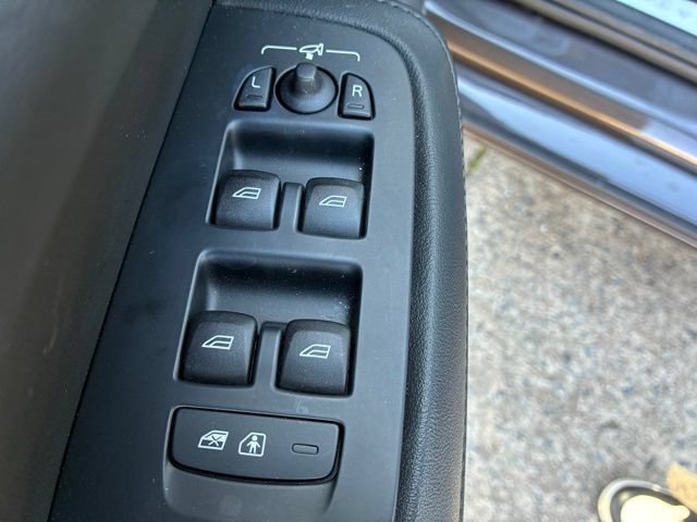 Used 2023 Volvo S60 B5 Plus w/ Climate Package AWD/4WD image 19