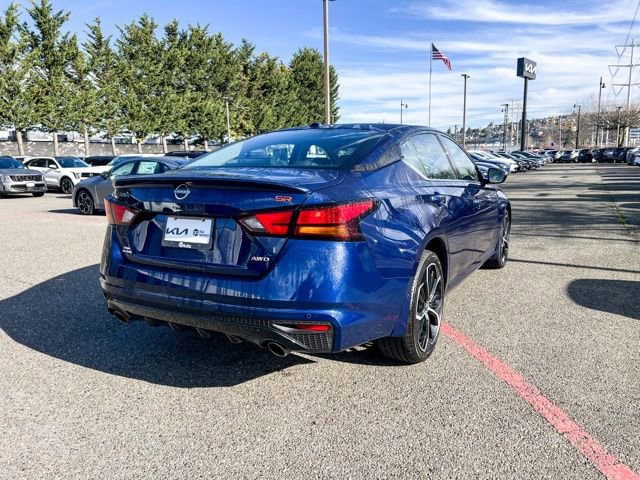 Used 2023 Nissan Altima 2.5 SR image 7