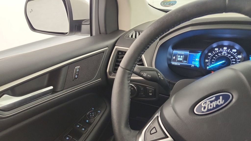 Used 2022 Ford Edge SEL w/ Convenience Package image 20