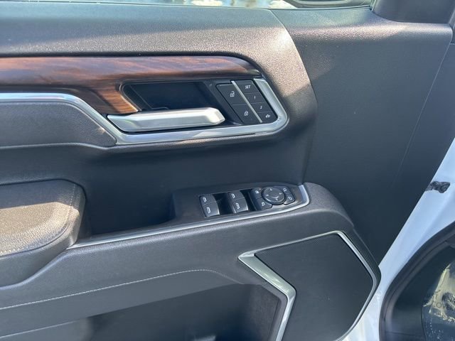 Certified 2025 GMC Sierra 1500 SLT image 16