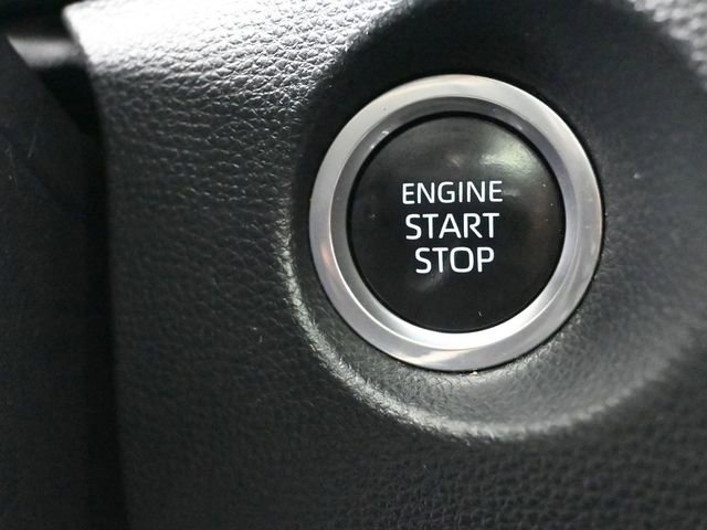 Certified 2023 Toyota Corolla Cross LE image 31