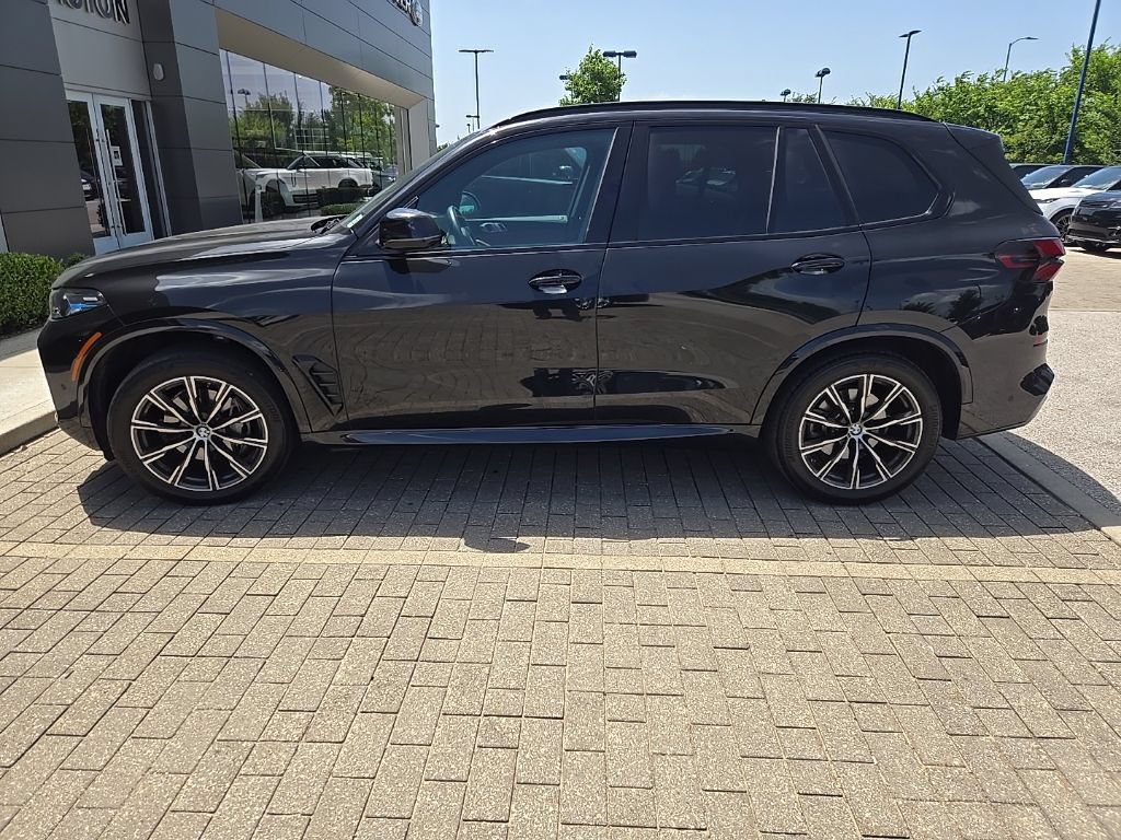 Used 2024 BMW X5 xDrive40i w/ Executive Package AWD/4WD image 8