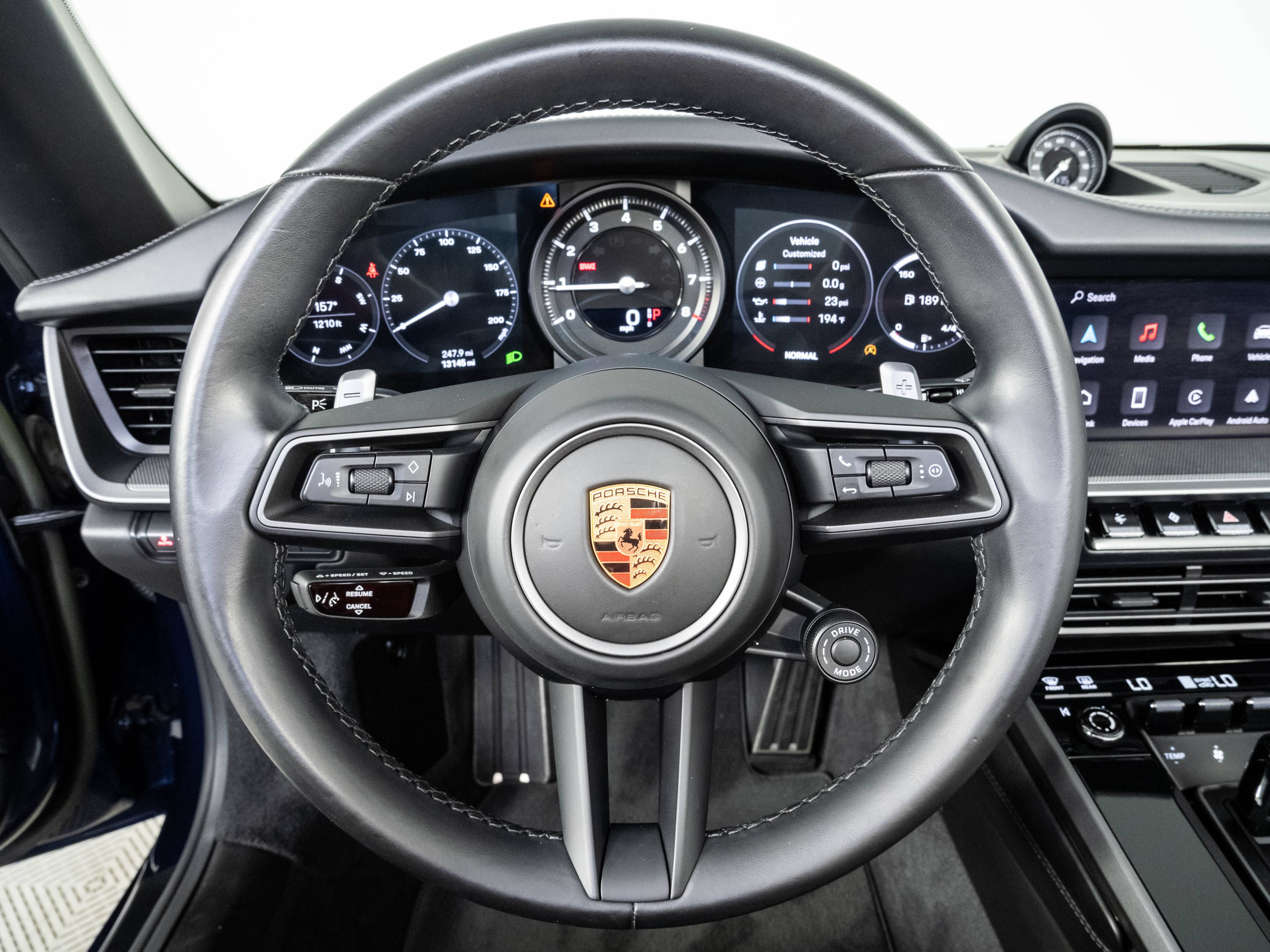 Used 2022 Porsche 911 Carrera RWD image 9