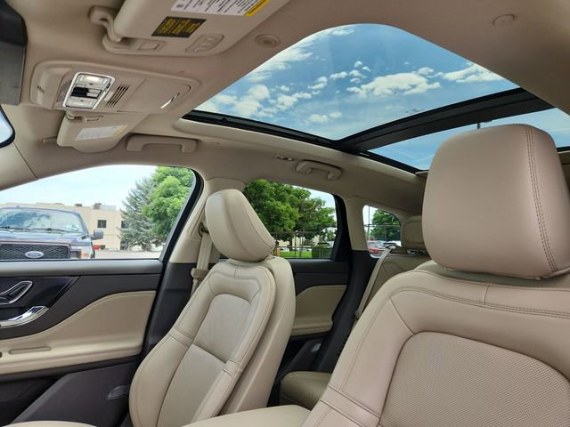 Used 2024 Lincoln Corsair AWD w/ Equipment Group 102A image 24