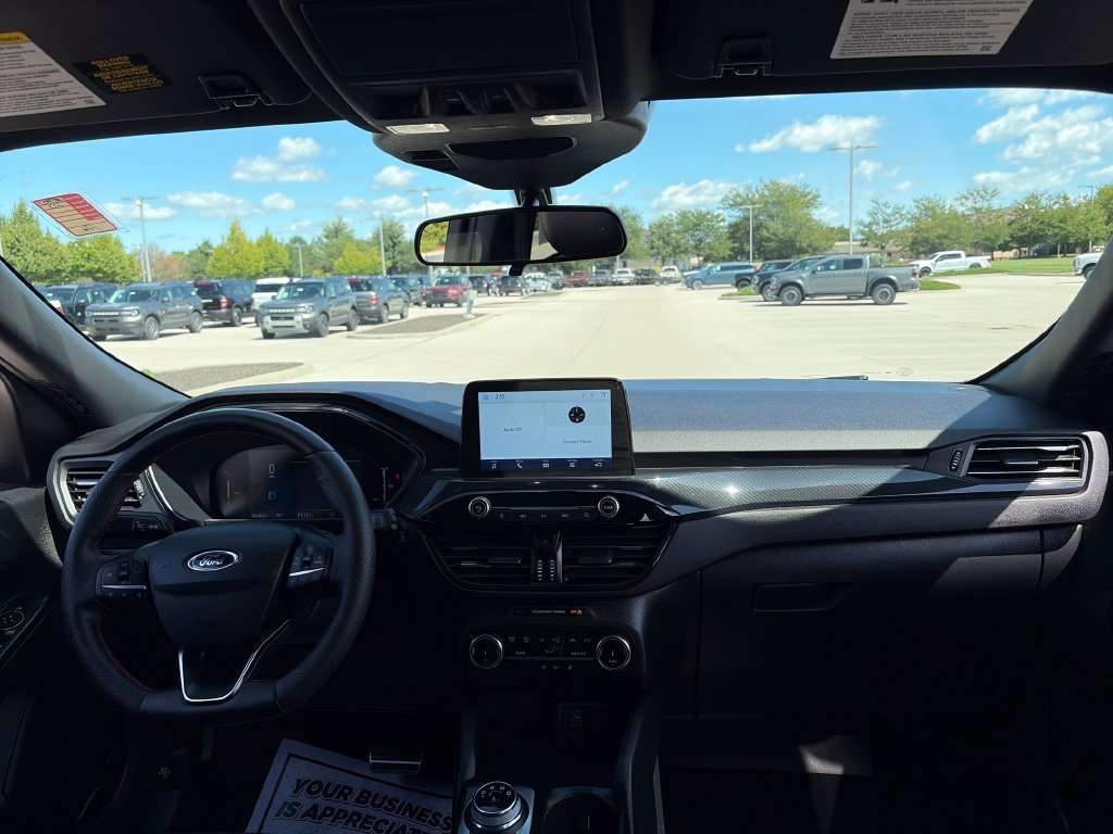 Used 2023 Ford Escape ST-Line AWD/4WD image 34