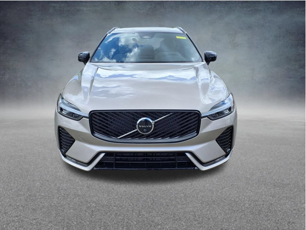 New 2026 Volvo XC60 B5 Plus w/ Protection Package Premier AWD/4WD image 2