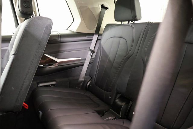 Used 2020 BMW X7 xDrive40i w/ Premium Package image 29