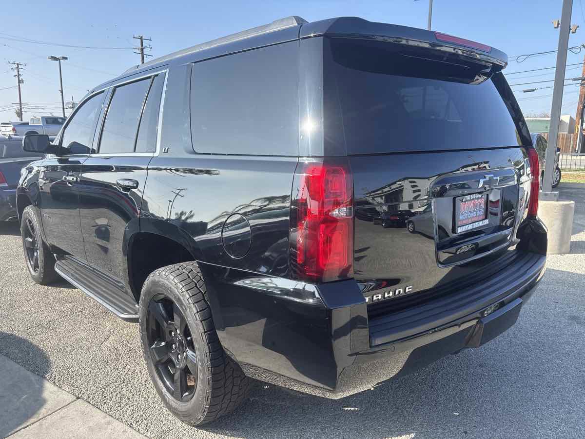 Used 2017 Chevrolet Tahoe LT w/ Luxury Package image 2