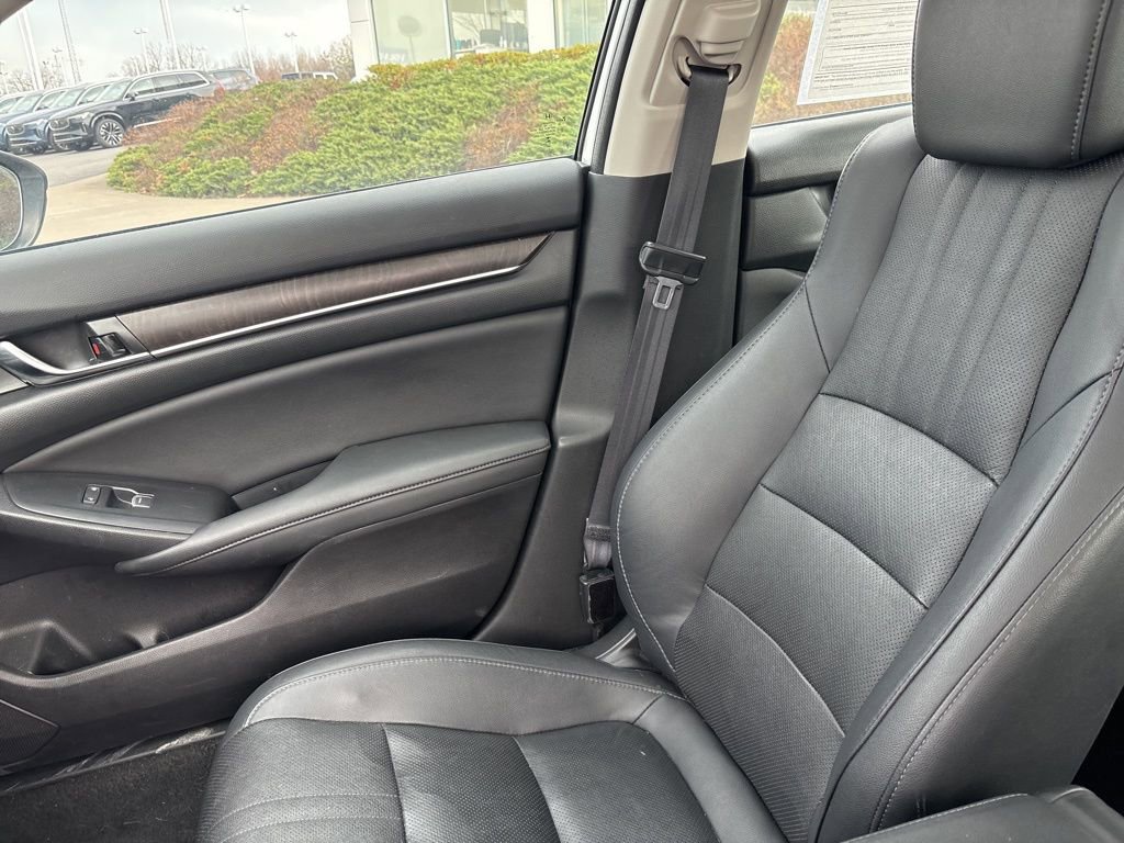 Used 2020 Honda Accord EX-L image 26