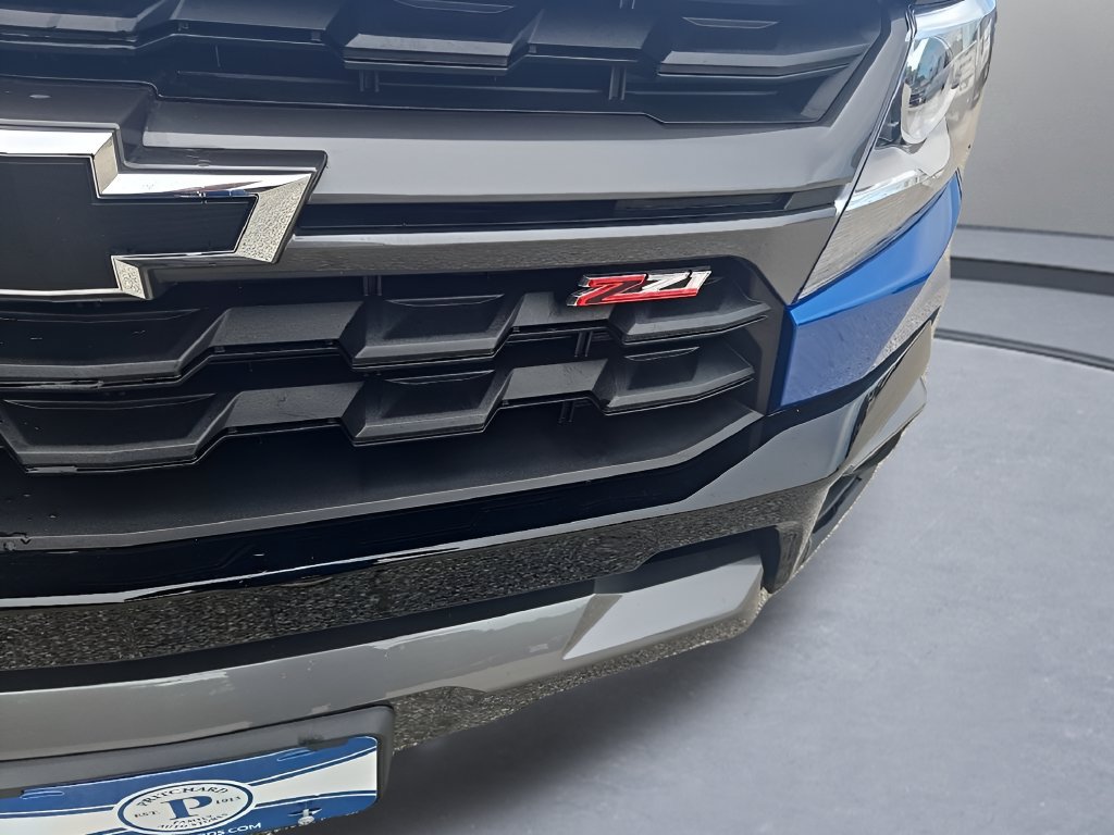 Used 2022 Chevrolet Colorado Z71 AWD/4WD image 36