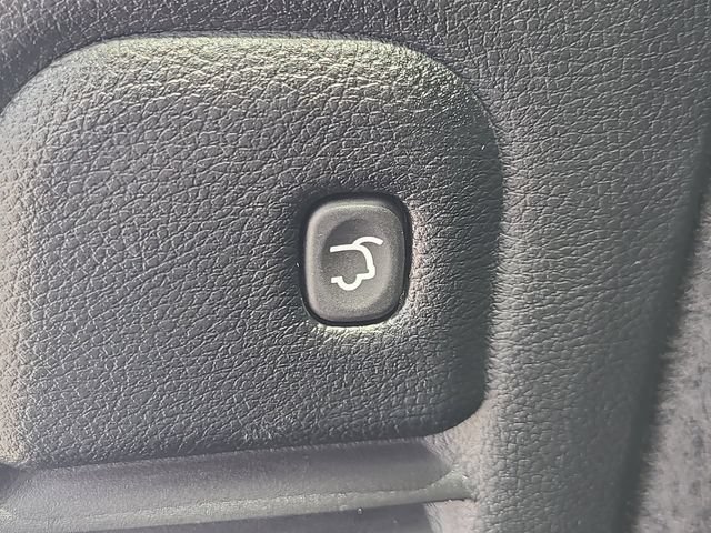 Used 2025 Dodge Durango GT AWD/4WD image 6
