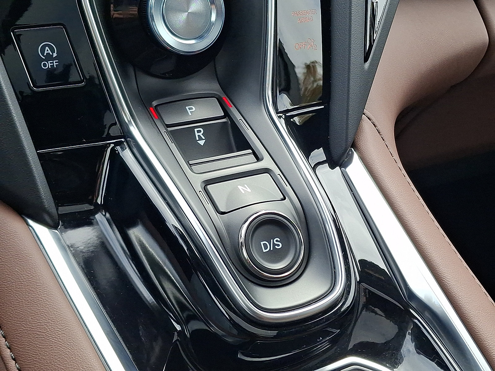 Certified 2025 Acura RDX w/ Technology Package AWD/4WD image 15