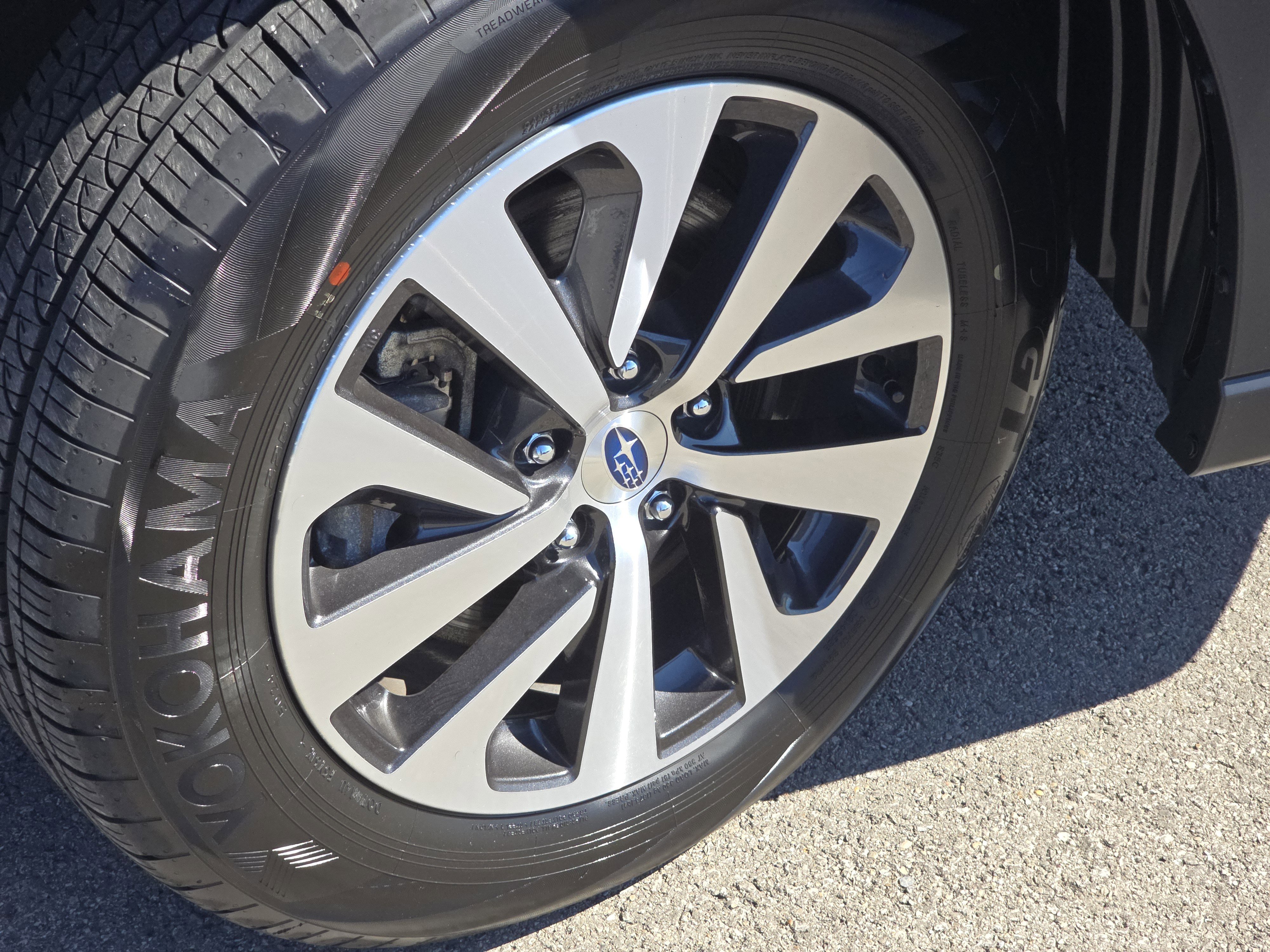 Certified 2025 Subaru Outback Premium w/ Popular Package #1A image 12