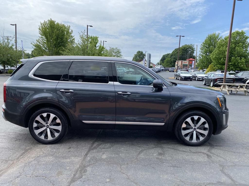 Used 2022 Kia Telluride S AWD/4WD image 7