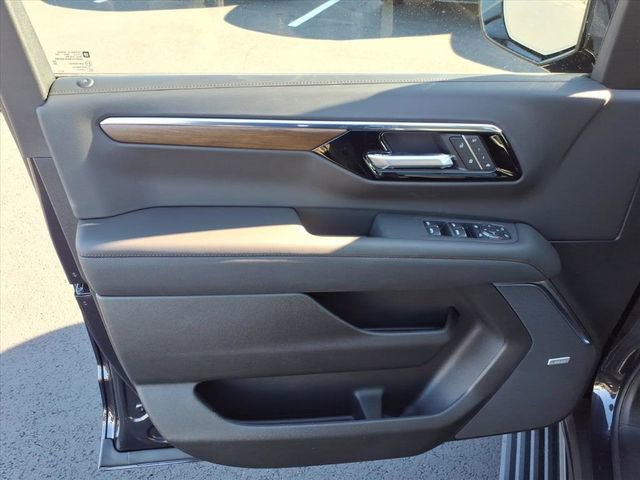 New 2026 Chevrolet Tahoe High Country image 14