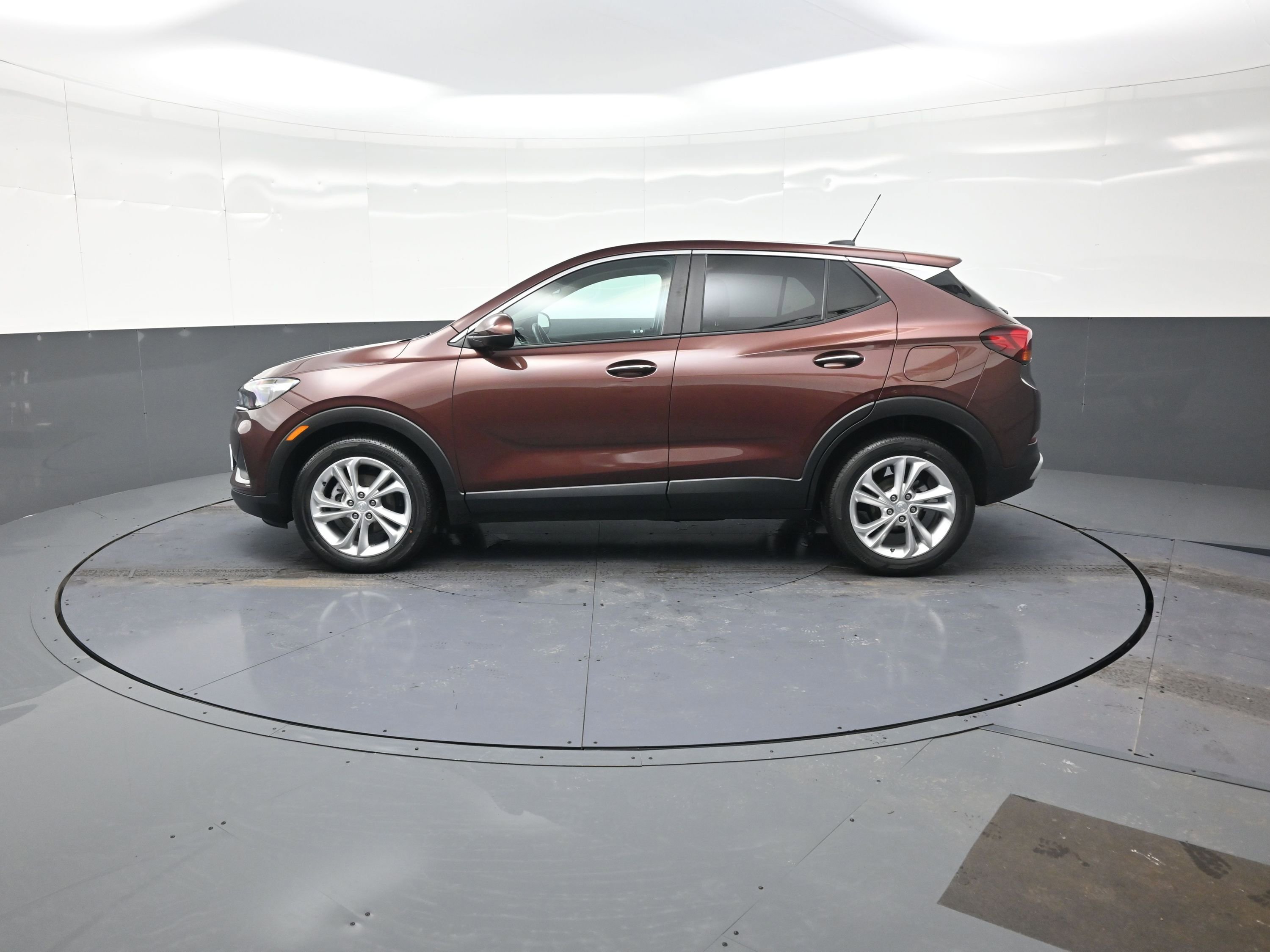 Used 2023 Buick Encore GX Preferred image 6